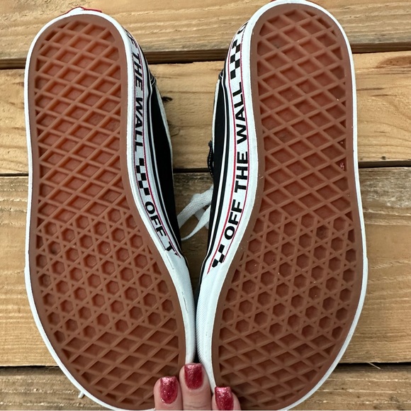 Off the Wall Vans size 4 - Picture 5 of 6